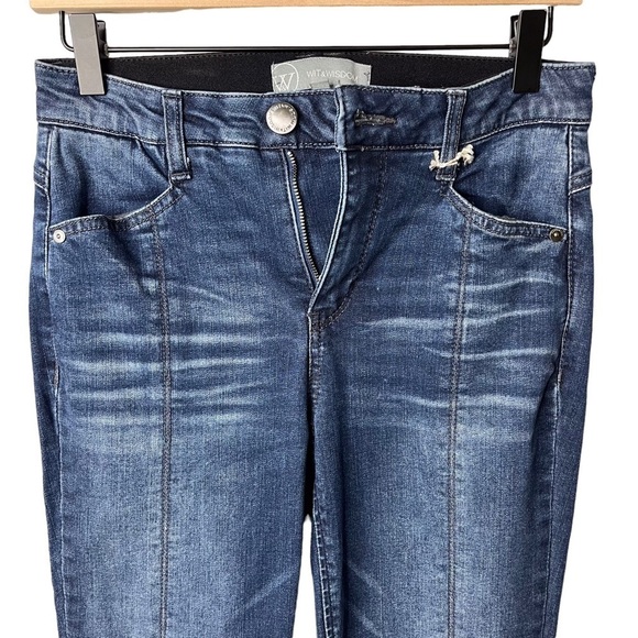 Wit & Wisdom Itty Bitty Bootcut Jeans Blue Artisanal Size 2 Split Hem L229OKEY6 - Picture 3 of 8